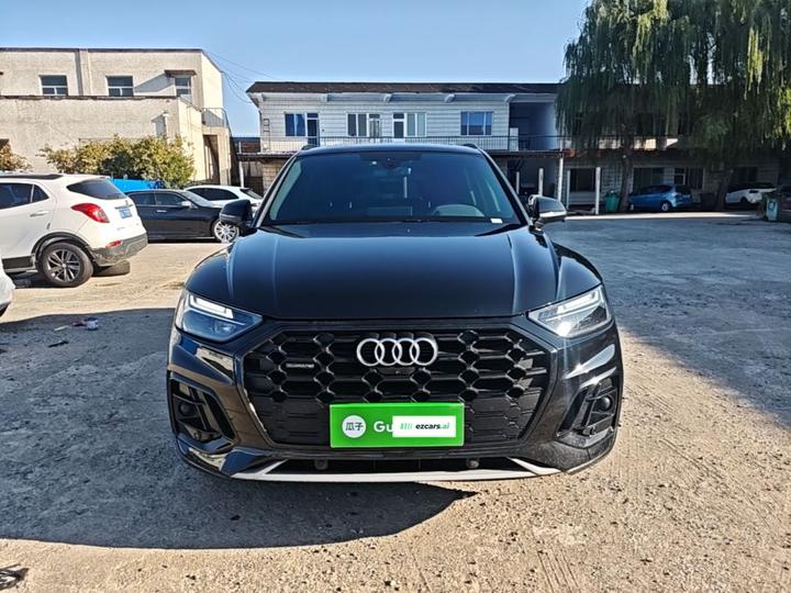 Q5L 2025 40 TFSI Luxury Dynamic photo 2