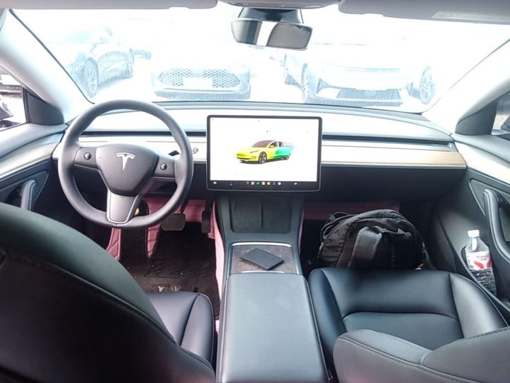 Model 3 2022 RWD photo 5