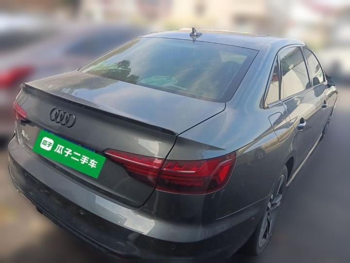 A4L 2022 40 TFSI Luxury Dynamic photo 6