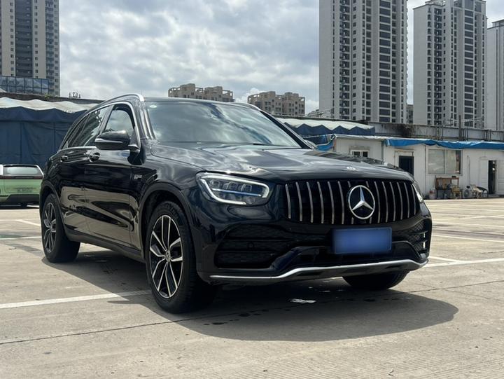 GLC 2020 Facelift GLC 260 L 4MATIC Luxury photo 2