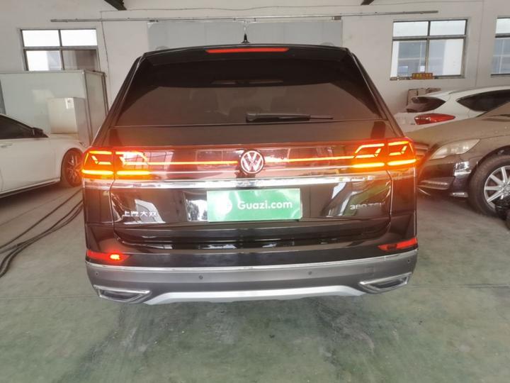Teramont 2024 380TSI AWD Luxury photo 3