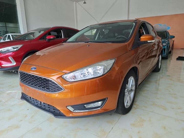 Focus 2017 Hatchback EcoBoost 125 MT Fashion