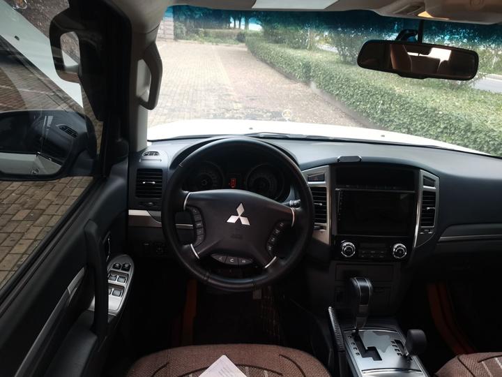Pajero Parallel Import photo 7