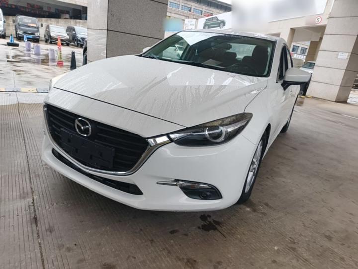3 Axela 2017 Sedan 1.5L AT Luxury China V