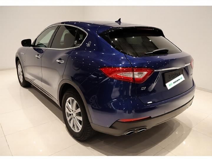 Levante 2016 3.0T Standard photo 4