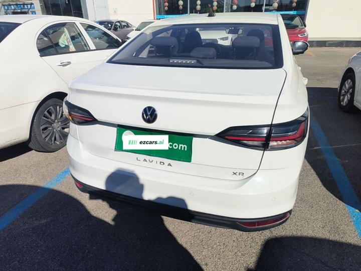 Lavida 2023 1.5L AT photo 5