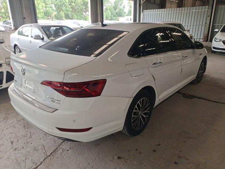 Sagitar 2021 200TSI DSG Comfort Connected photo 6