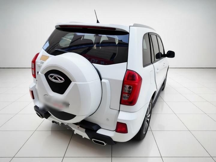 Tiggo 3 2014 1.6L MT photo 6