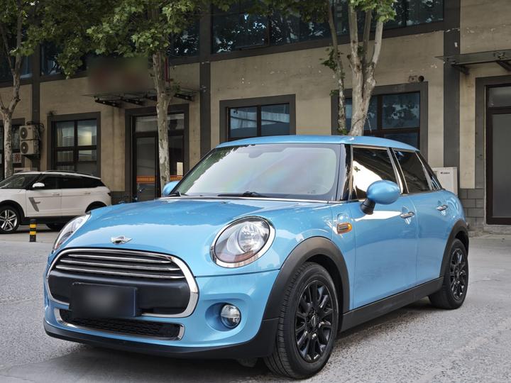 2016 1.2T ONE 5-Door