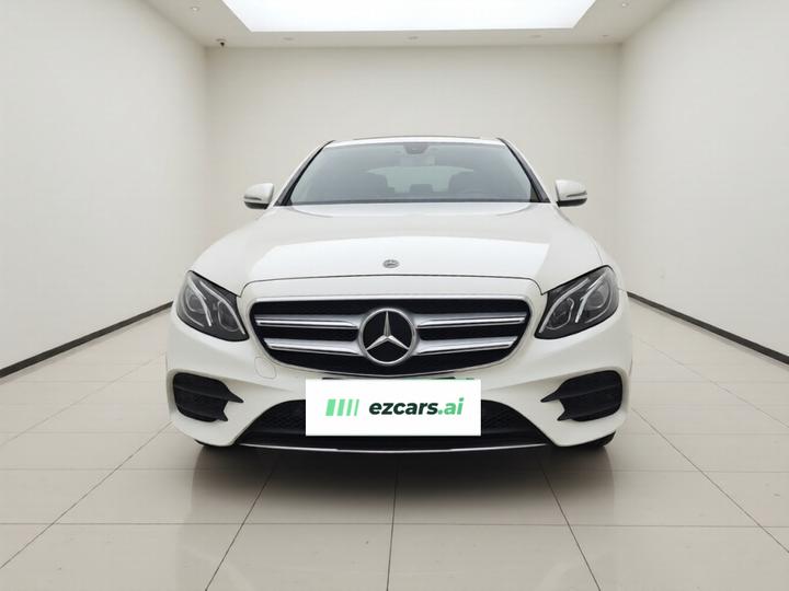 E-Class 2017 E 200 L Sport 4MATIC photo 2