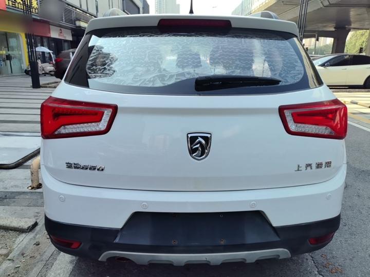 560 2015 1.8L MT Comfort photo 5