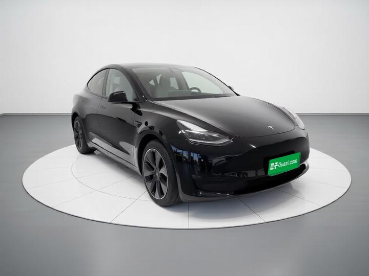 Model Y 2022 Facelift RWD photo 3