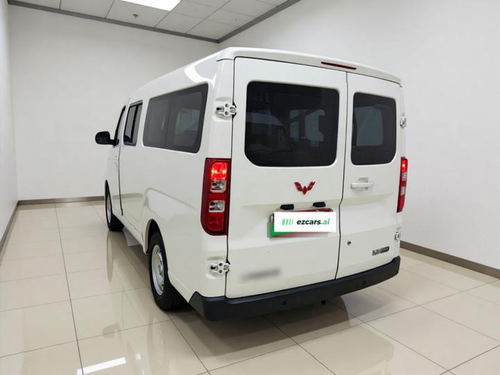 Wuling 2024 300km Comfort Bus 75kW photo 4