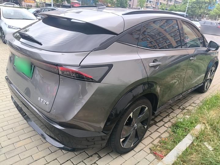 ARIYA 2022 AWD Performance Top Trim photo 4