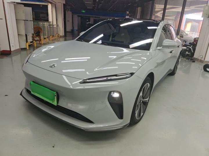 ET5T 2024 75kWh Touring