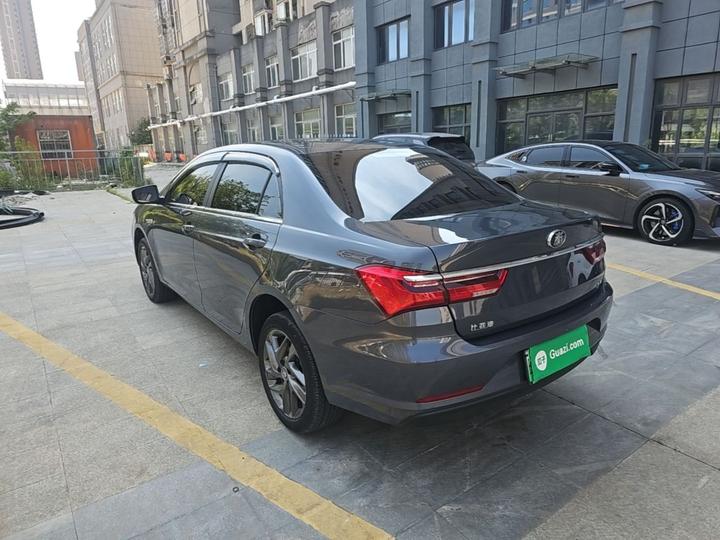 Qin EV 2019 Range Premium photo 4