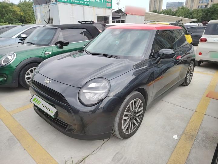 MINI COOPER 2024 456km COOPER E Classic