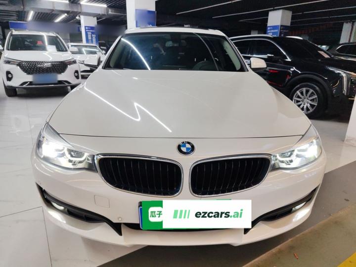 3 SeriesGT 2018 320i Fashion photo 2