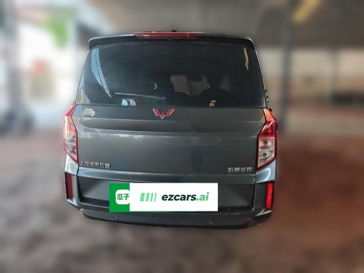 Wuling 2021 1.5T MT Luxury photo 5