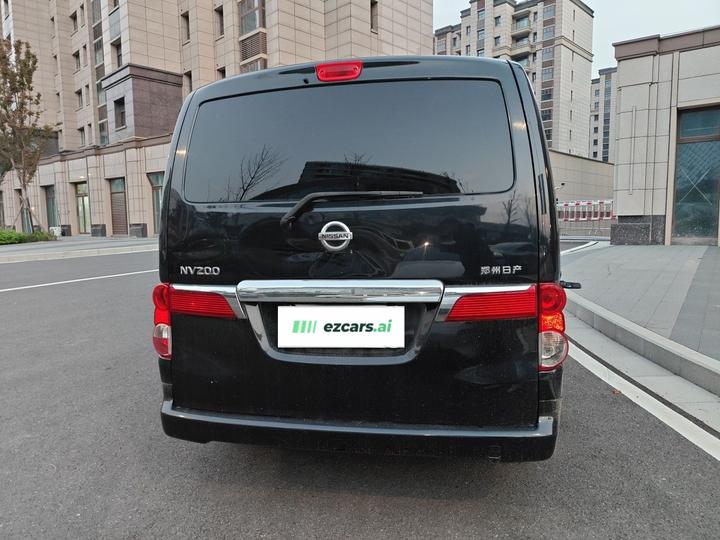 NV200 2013 1.6L Luxury IV photo 5