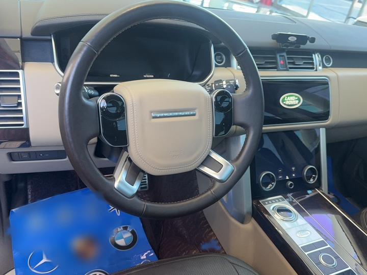 Range Rover 2021 3.0 L6 photo 8