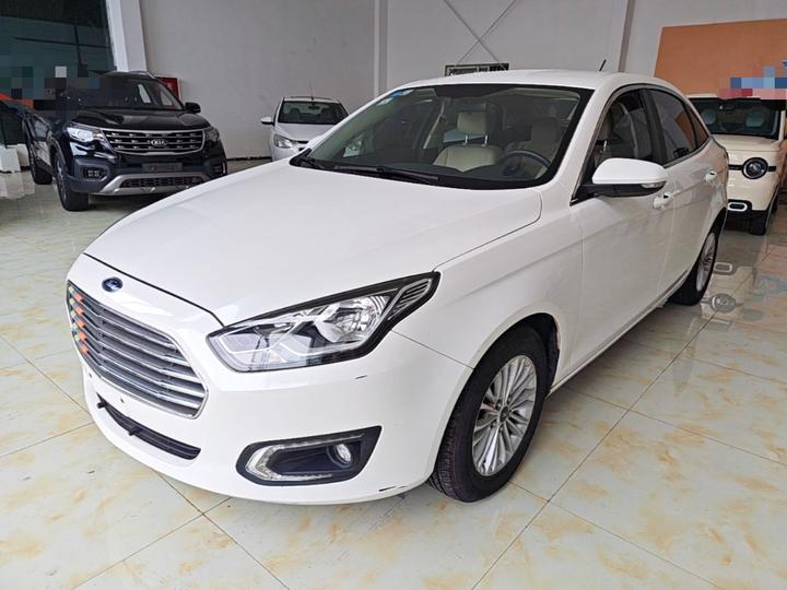 Escort 2017 Facelift 1.5L MT Comfort