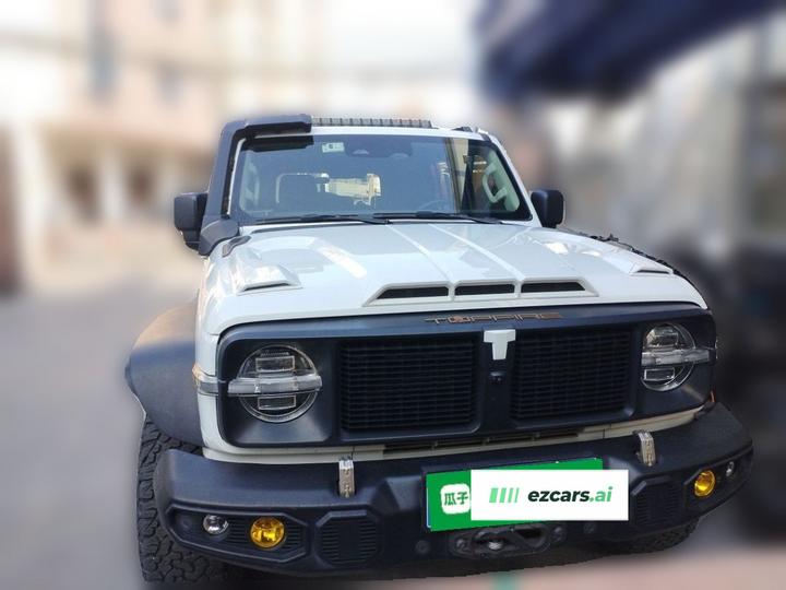 300 2023 2.0T 02 photo 2