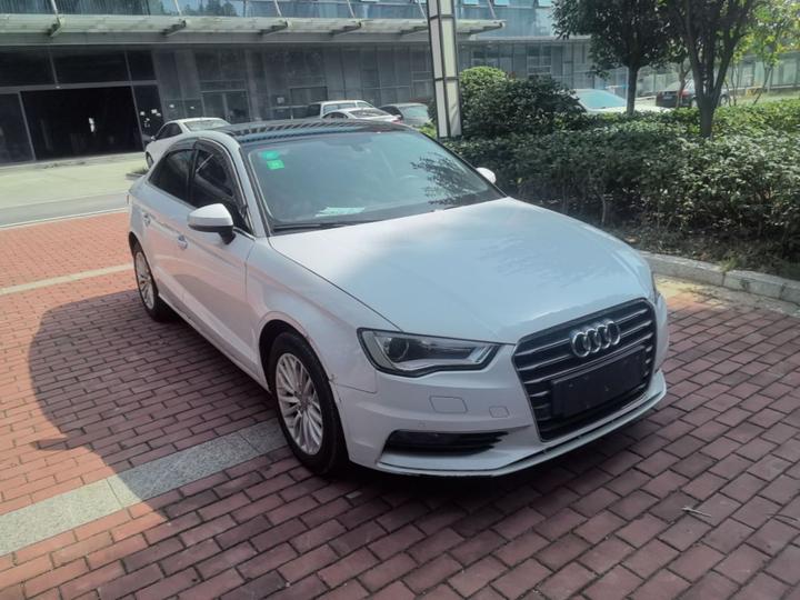 A3 2016 Sportback 35 TFSI Special photo 3