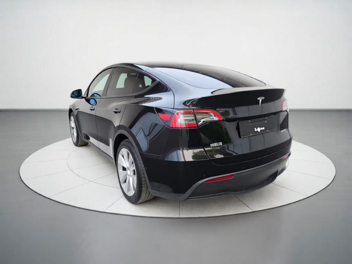 Model Y 2022 RWD photo 4