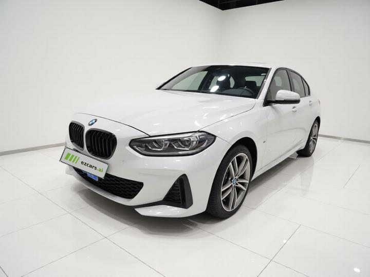 1 Series 2019 120i Leading M Sport Package