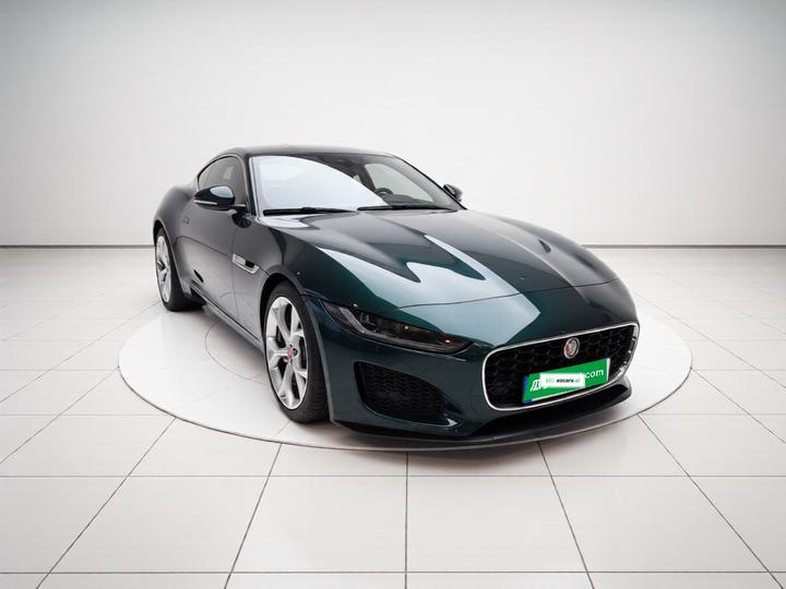 F-TYPE 2021 P300 RWD Coupe photo 3