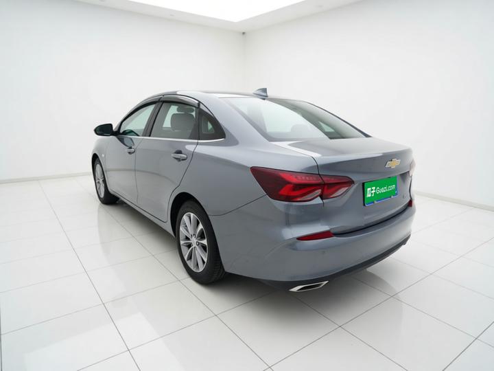 Cruze 2020 320 AT photo 4