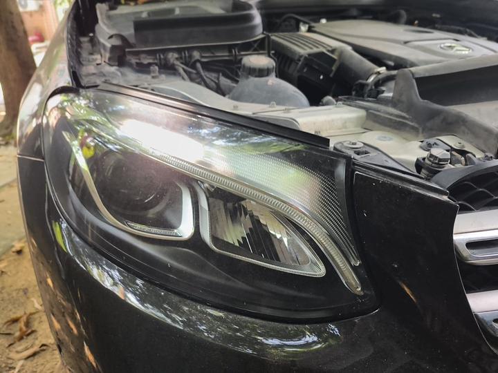 GLC 2019 Facelift GLC 260 L 4MATIC Luxury photo 7