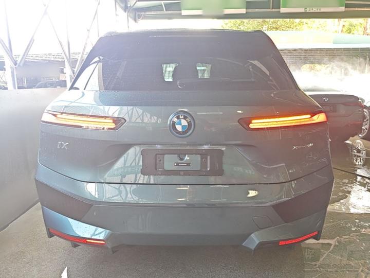 iX 2023 xDrive40 photo 5