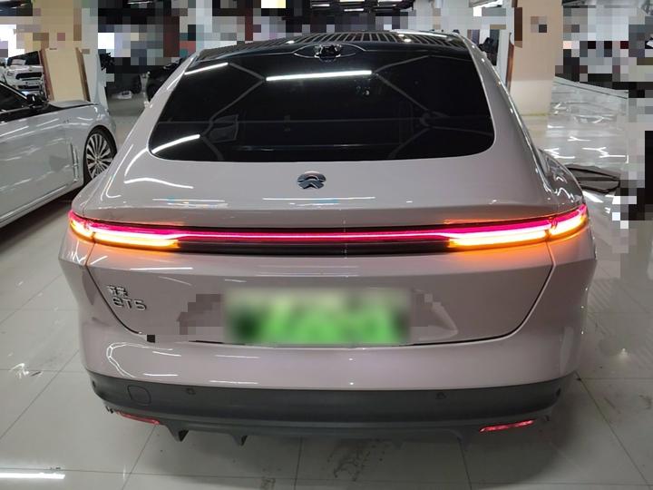 ET5 2022 75kWh photo 5