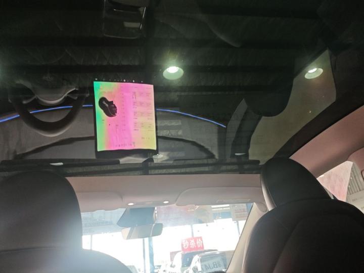 Model Y 2024 RWD photo 7