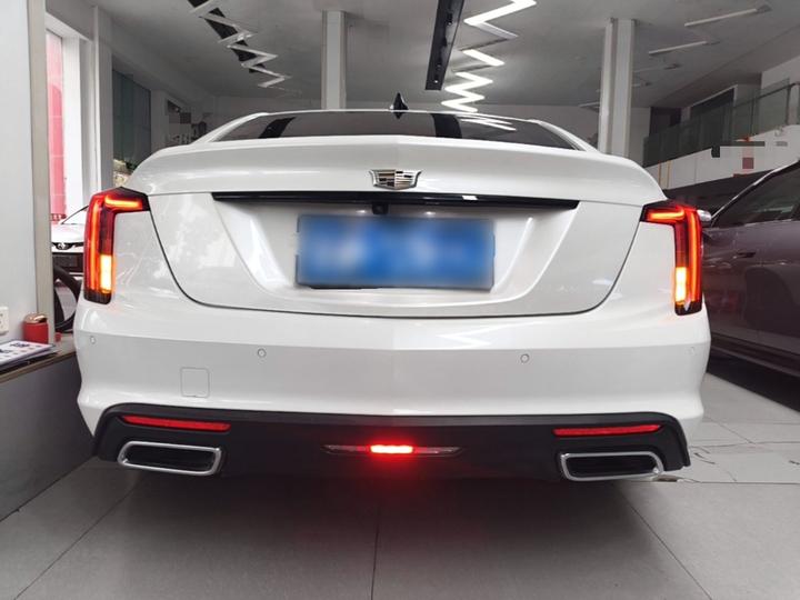 CT5 2023 28T Luxury Standard photo 5