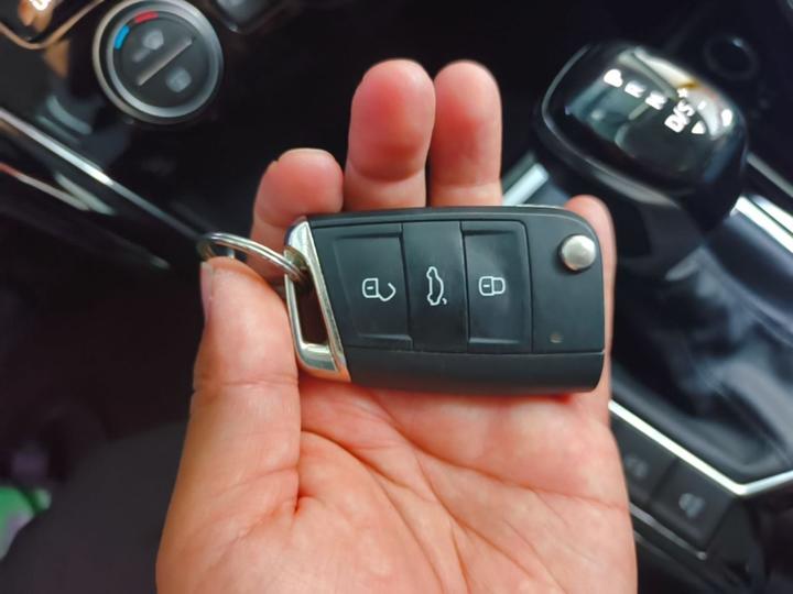Tayron 2019 280TSI RWD Luxury China VI photo 8