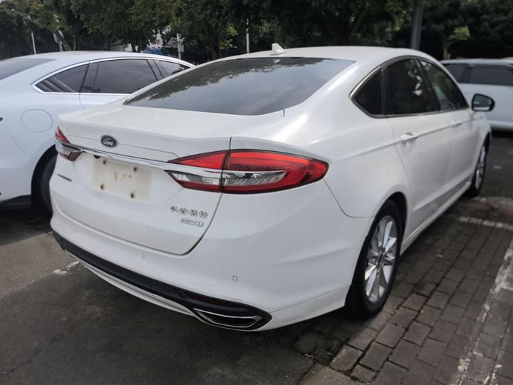 Mondeo 2017 EcoBoost 200 Fashion photo 4