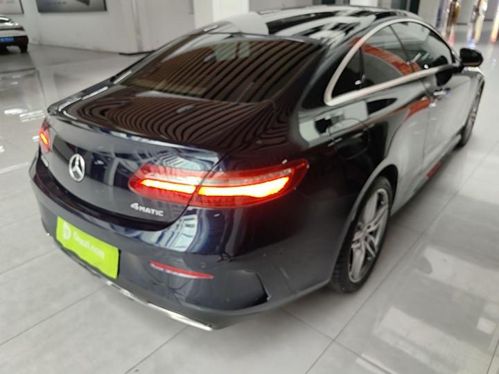 E-Class Imported 2020 E 260 4MATIC Coupe photo 4