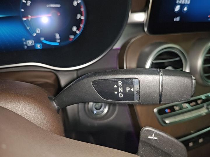 GLC 2020 GLC 260 L 4MATIC Luxury photo 6