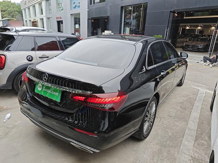E-Class 2023 Facelift E 260 L photo 6