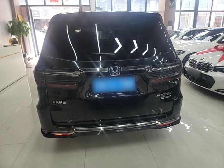 Elysion 2022 2.0L e:HEV Luxury photo 3