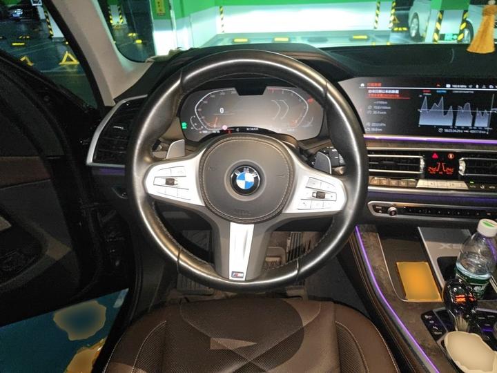 X5 2022 Facelift xDrive 30Li Exclusive M Sport Package photo 3