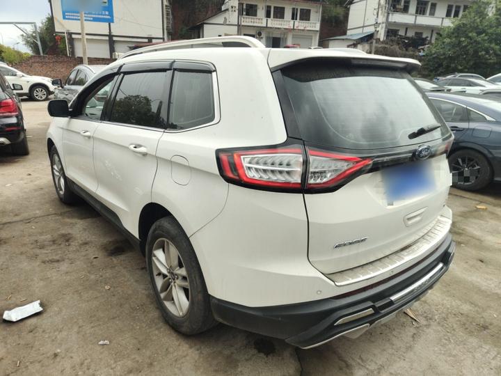 Edge 2018 EcoBoost 245 RWD 7-Seater China V photo 4
