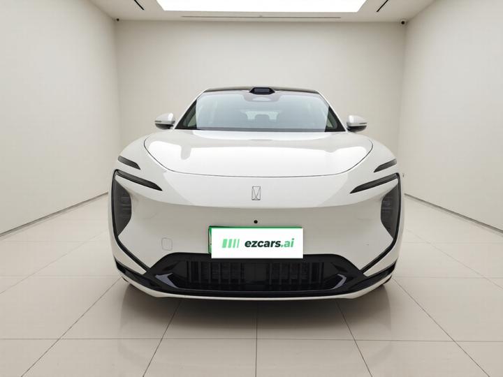 07L 2027 Max+ EV photo 2