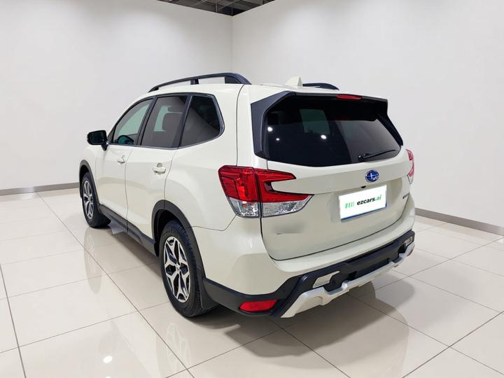Forester 2021 2.0i Luxury photo 4