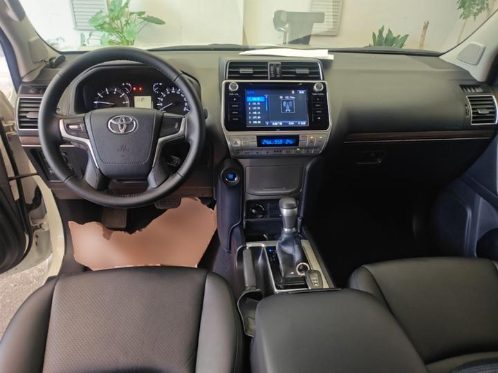 Prado 2018 3.5L AT TX photo 5