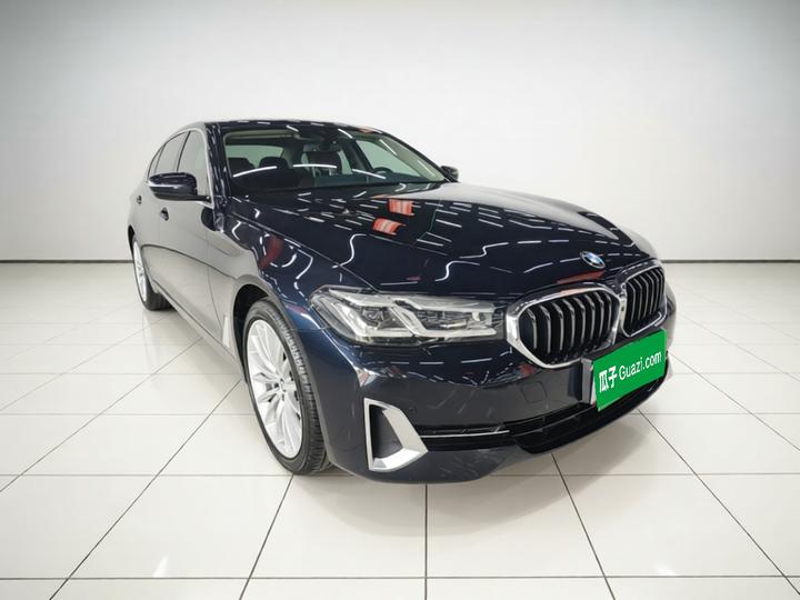 5 Series 2022 Facelift 530Li Exclusive Luxury photo 3
