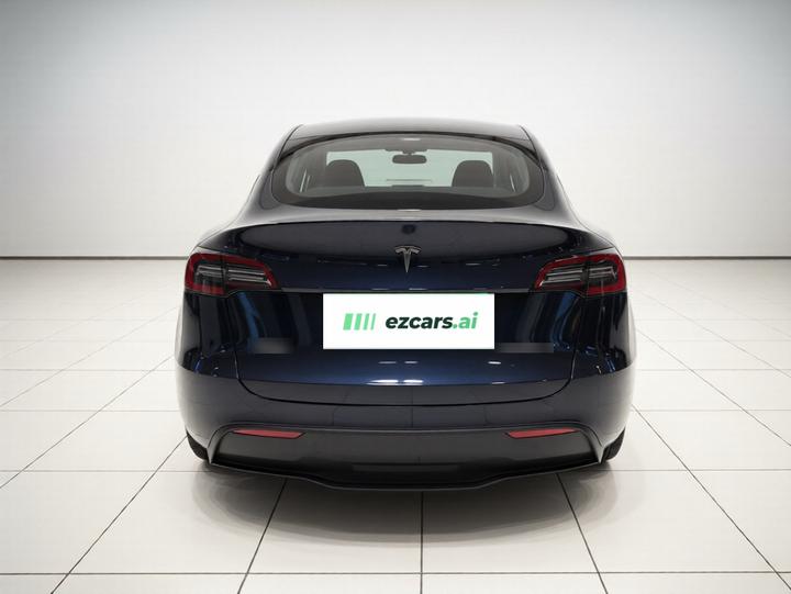 Model Y 2024 RWD photo 5